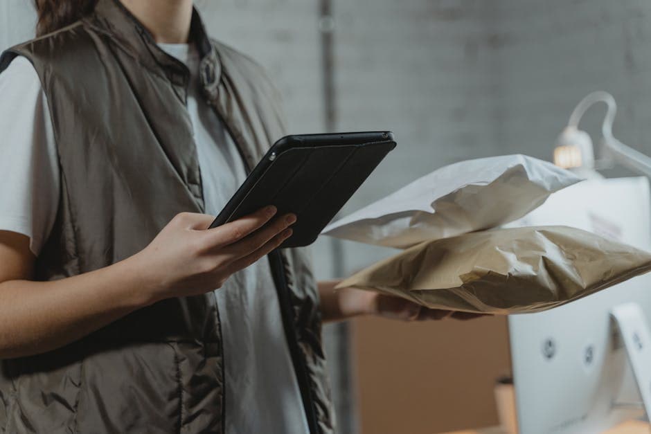 Ecommerce Shipping Strategy to Cut Abandonment & Boost Revenue