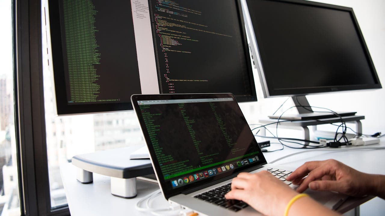 Calendly vs Acuity Scheduling vs Amelia: Which Booking Tool Is Right for Your Business?